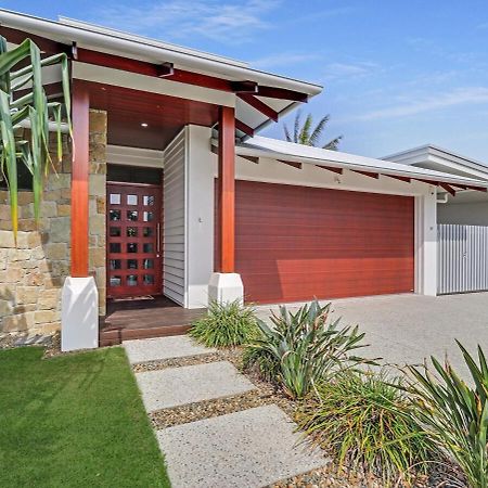Waterfront Home Bordering Mooloolaba Buddina Exterior foto